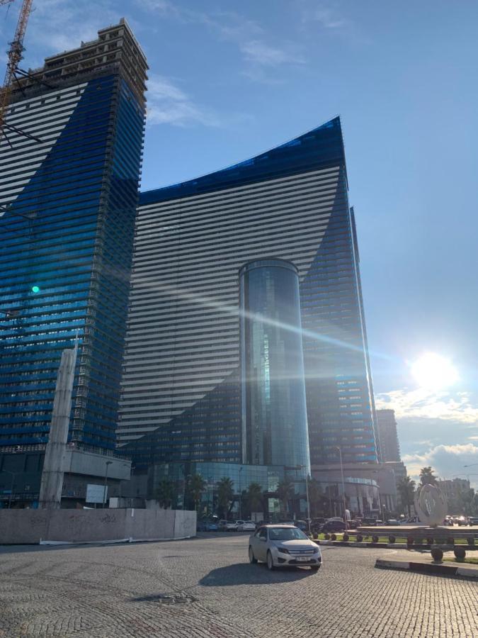 Orbi City Suites Батуми Екстериор снимка