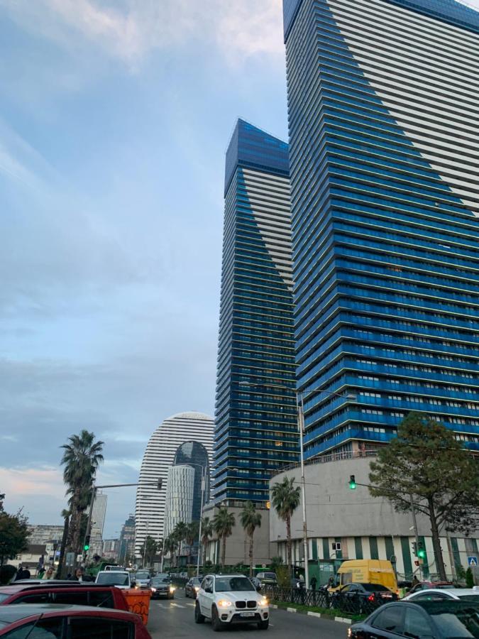 Orbi City Suites Батуми Екстериор снимка