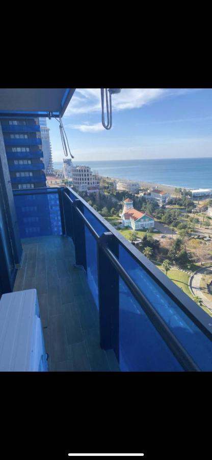 Orbi City Suites Батуми Екстериор снимка