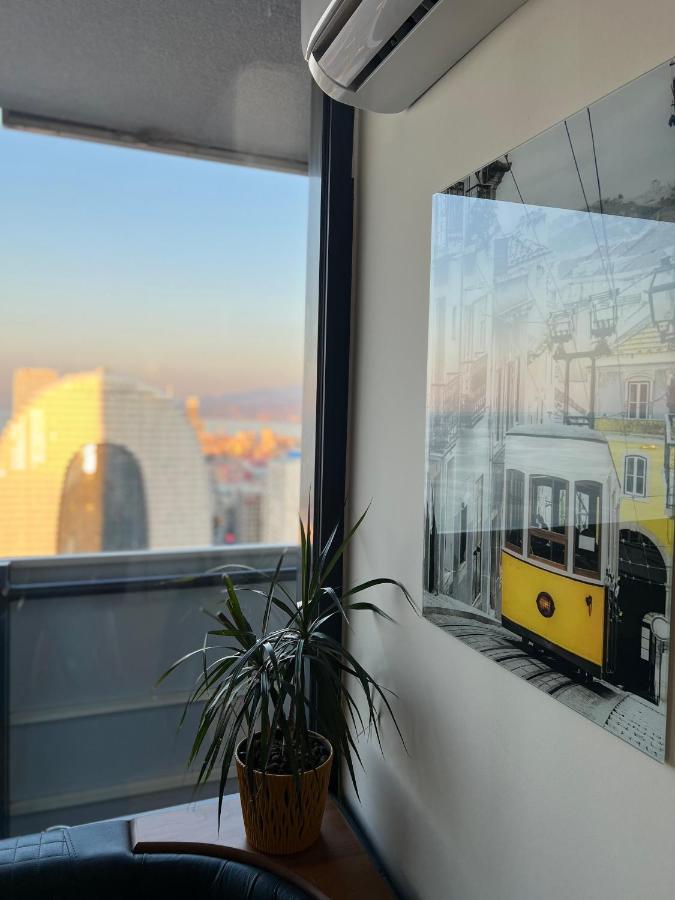 Orbi City Suites Батуми Екстериор снимка