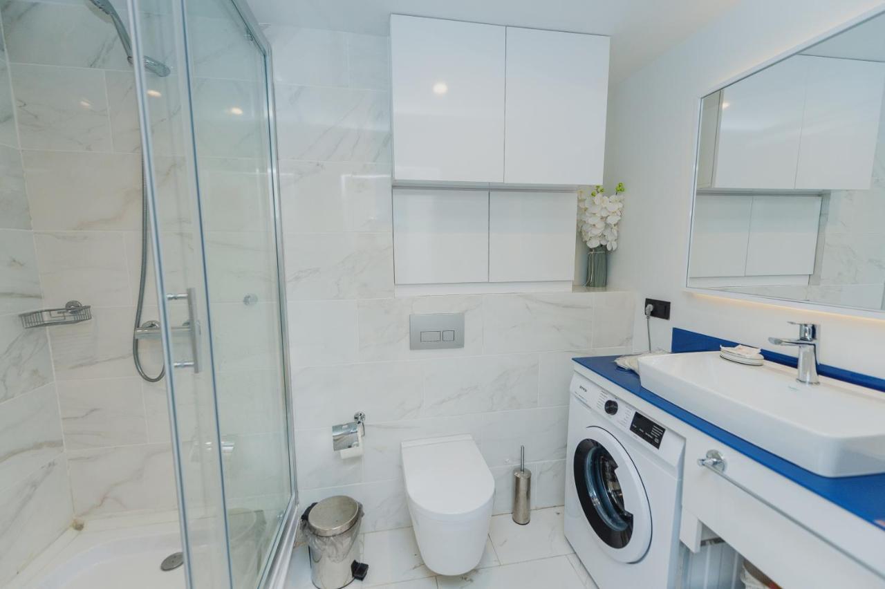 Orbi City Suites Батуми Екстериор снимка